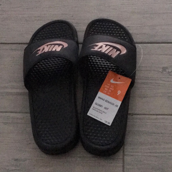 Nike slides - Picture 3 of 4